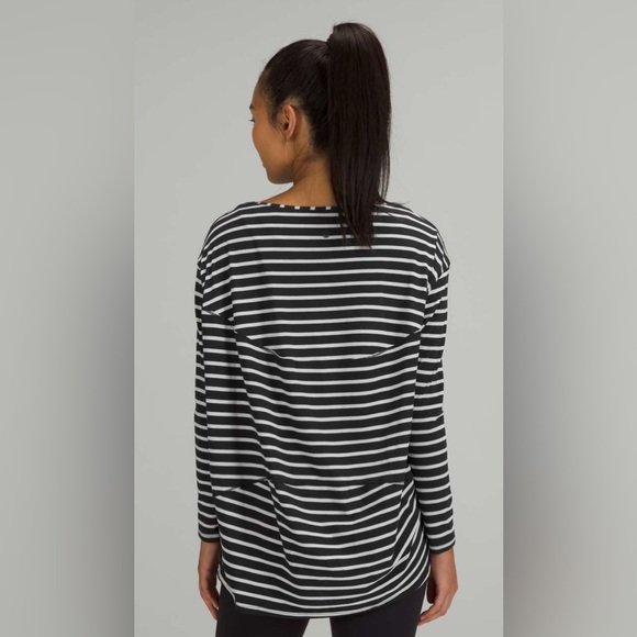 Lululemon Athletica Black and White Striped Long Sleeve Top - Picture 6 of 9